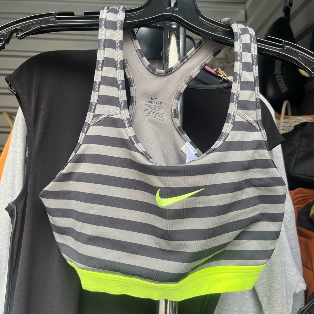 Nike Dri Fit Striped Sports Bra Large